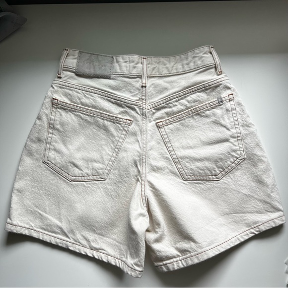 Everlane The A-Line Denim Short Organic Cotton (Ecru) - Picture 4 of 11